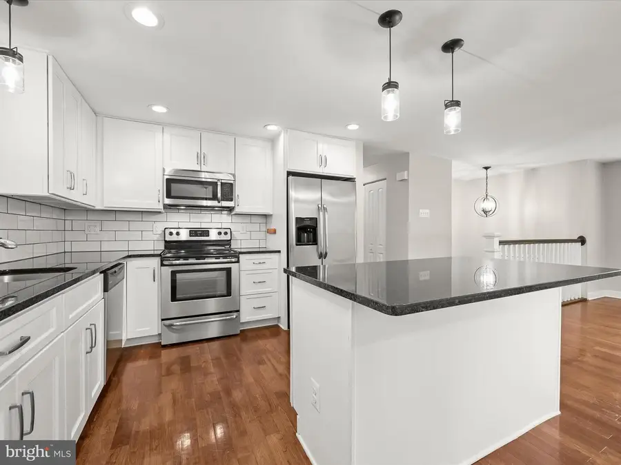 7824 Acorn Bank, Pasadena, MD 21122 - Image #3