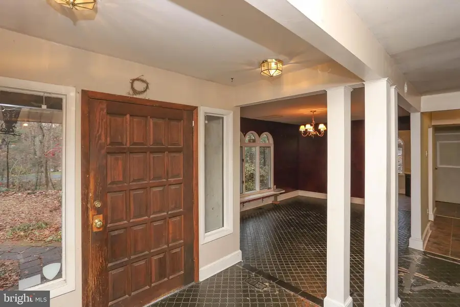 1196 Tanager Dr, Millersville, MD 21108 - Image #3