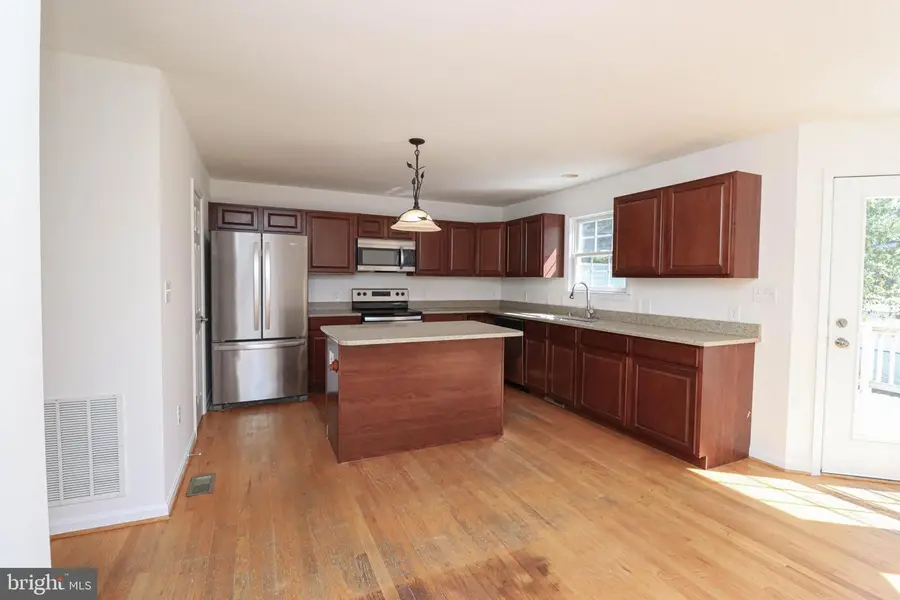 3661 2nd Ave, Edgewater, MD 21037 - Image #3