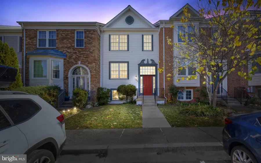 268 Saint Michaels Cir, Odenton, MD 21113 - Image #3