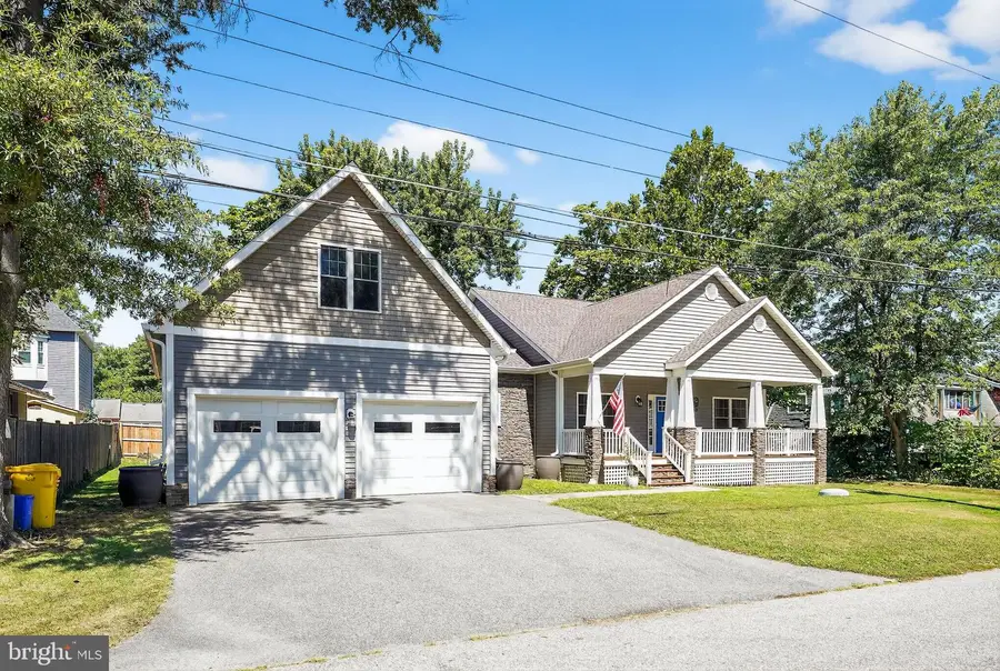 910 Severn Ave, Edgewater, MD 21037 - Image #2