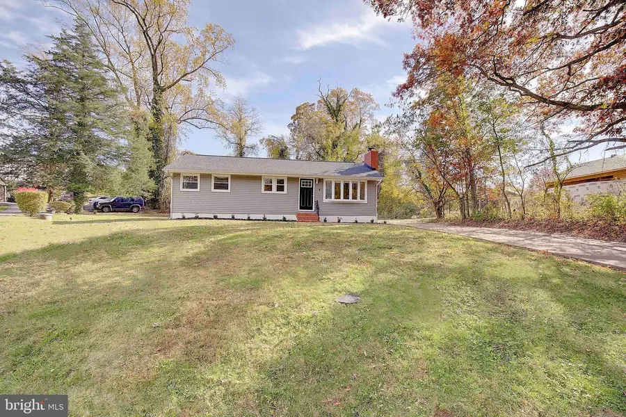 4 Roosevelt Dr, Annapolis, MD 21401 - Image #2