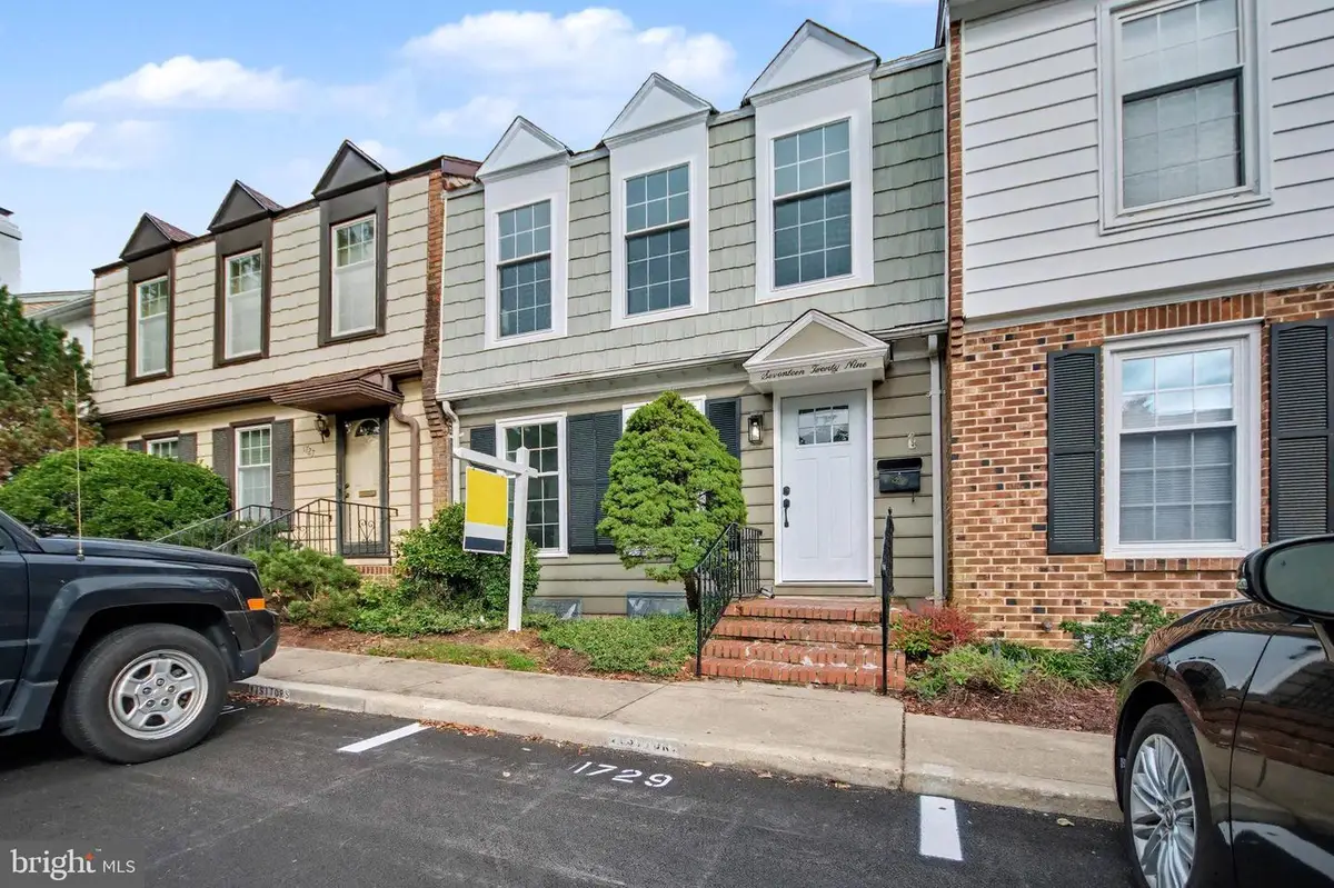 1729 Dana St #6, Crofton, MD 21114 - Image #1