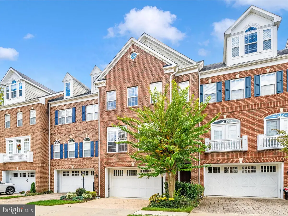 204 Burgundy Ln, Annapolis, MD 21401 - Image #1