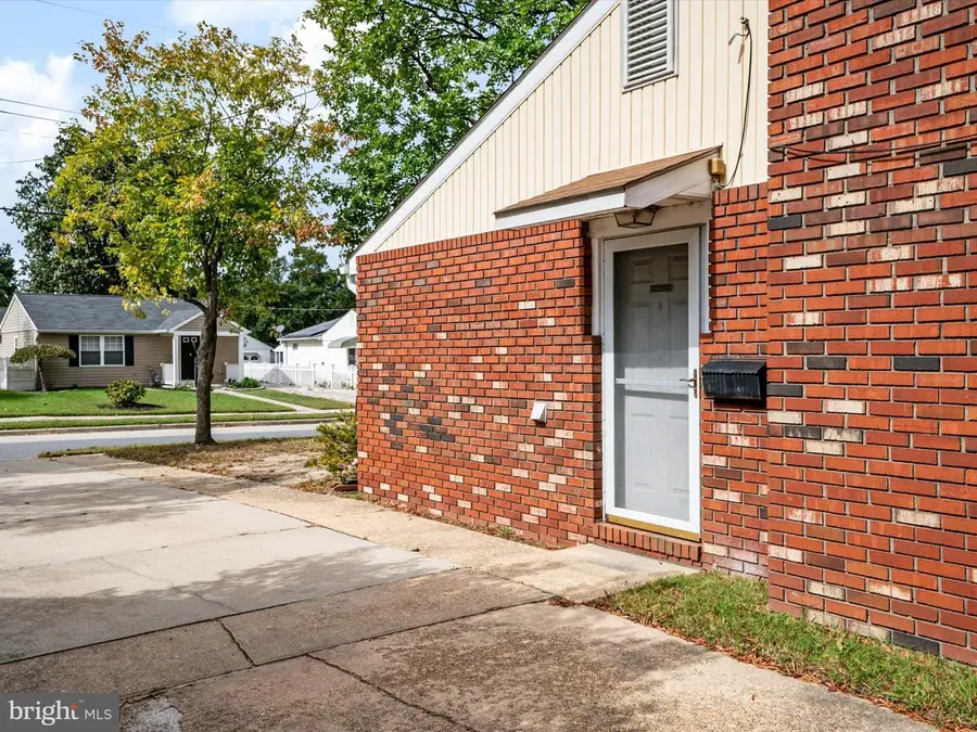 115 Dorchester Rd, Glen Burnie, MD 21060 - Image #2