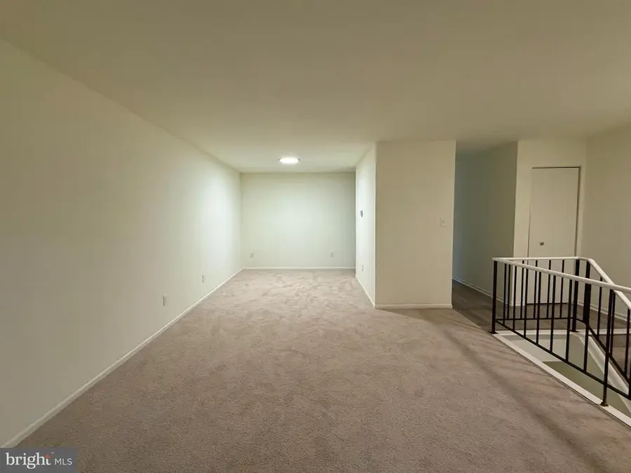 2539 Vineyard Ln, Crofton, MD 21114 - Image #3