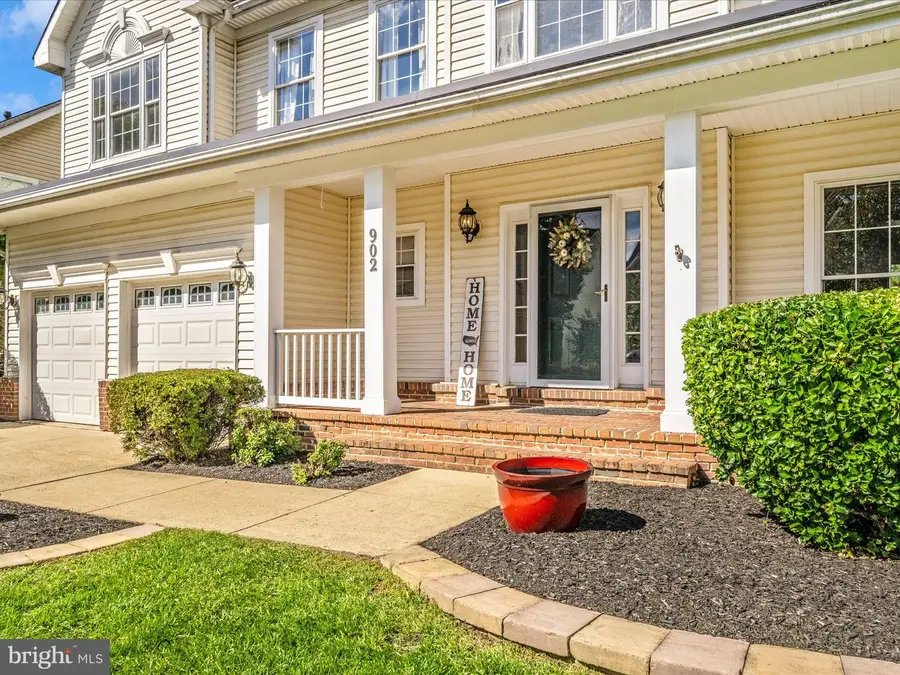 902 Gunnison Ct, Gambrills, MD 21054 - Image #2