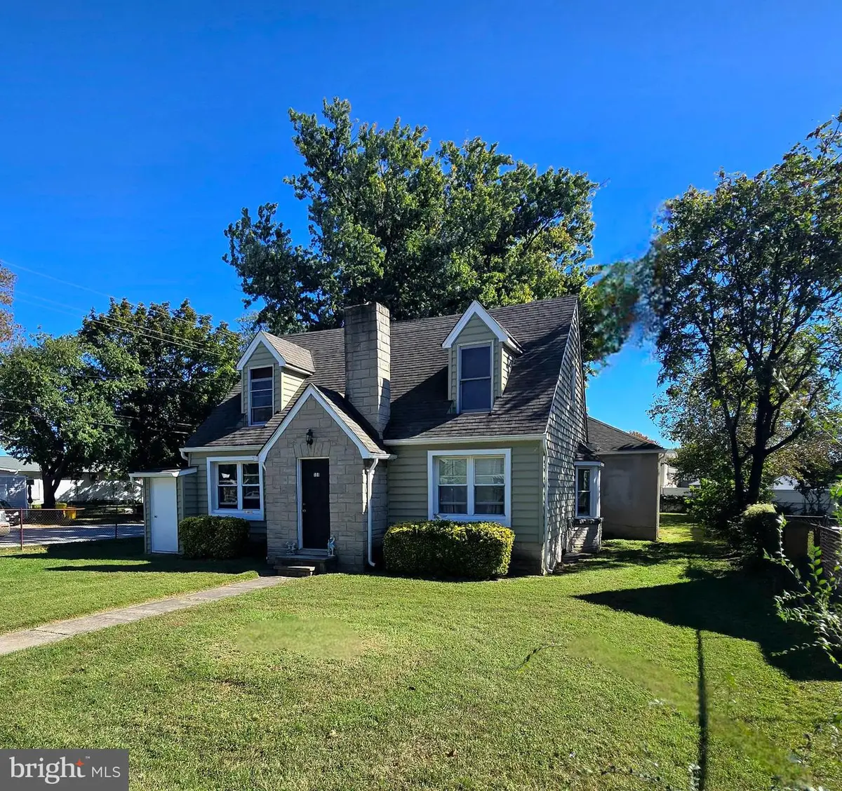 151 Riviera Dr, Pasadena, MD 21122 - Image #1