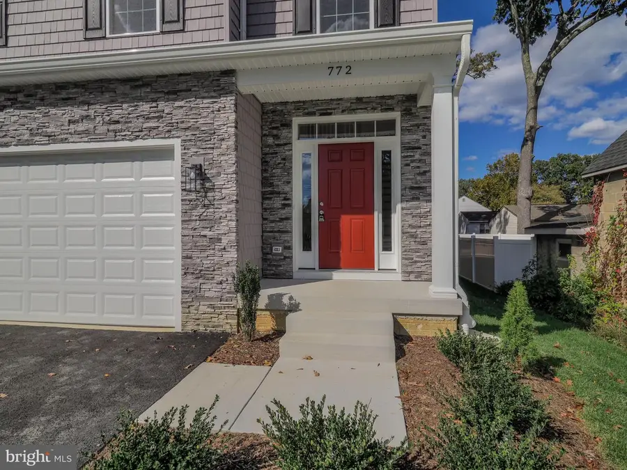 772 209th St, Pasadena, MD 21122 - Image #3