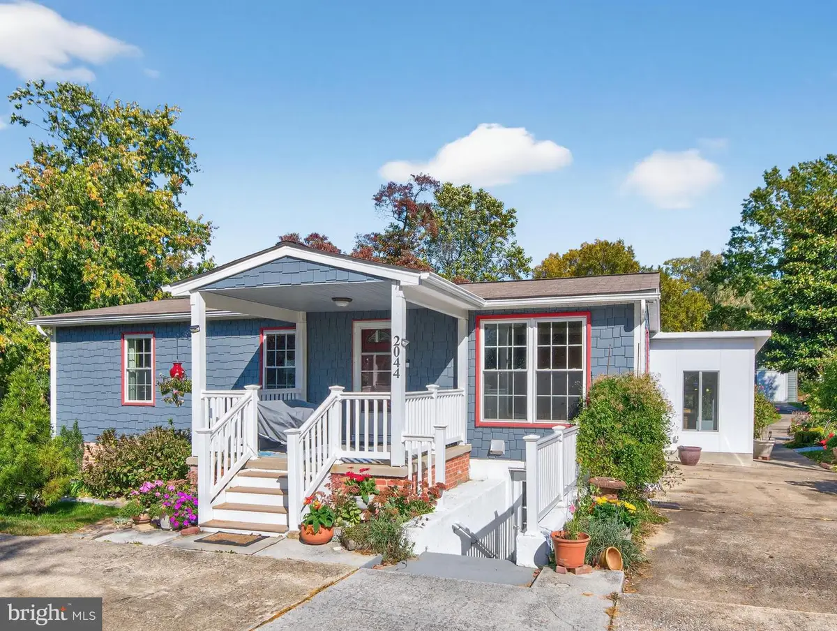 2044 Orchard Ave, Jessup, MD 20794 - Image #1