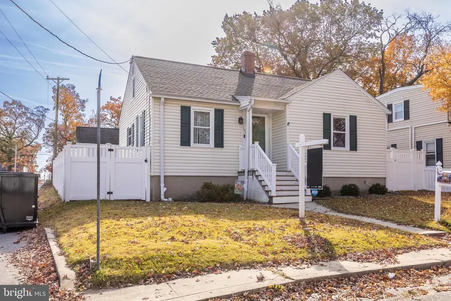 105 Chestnut Ln, Glen Burnie, MD 21061 - Image #2