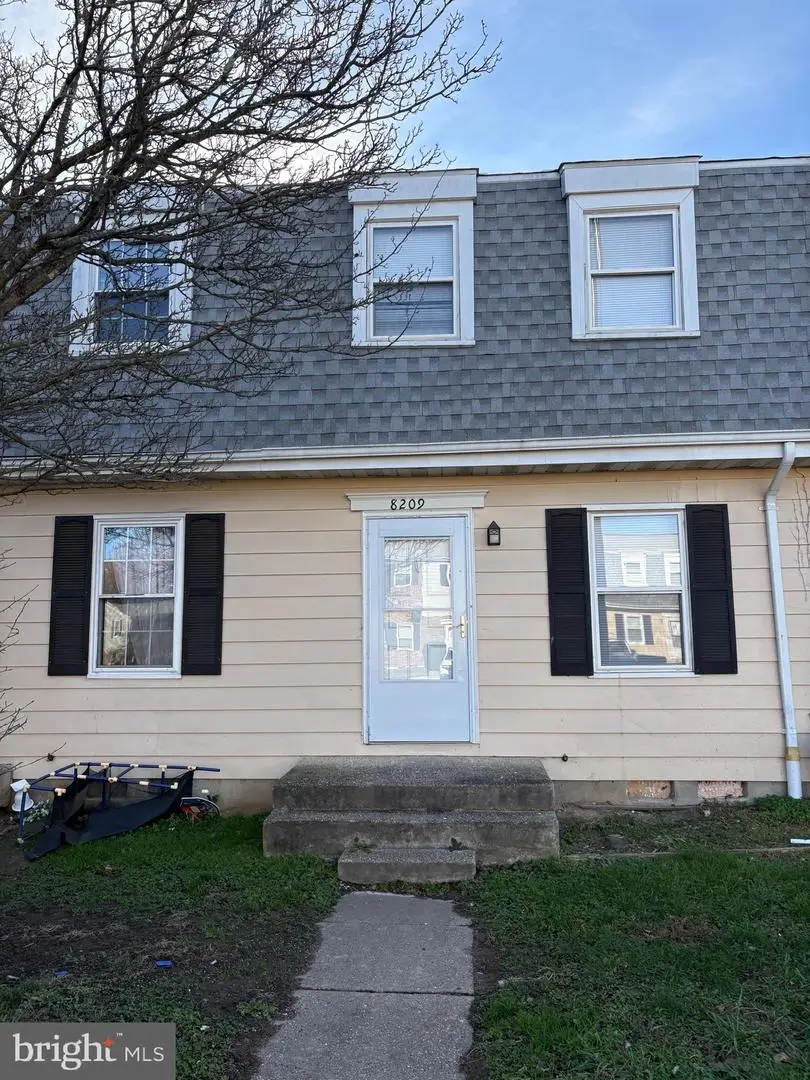 8209 Coatsbridge Ct, Severn, MD 21144 - Image #1