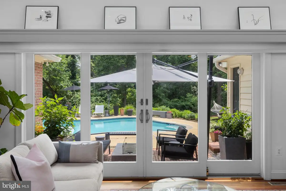 301 Eatons Landing Dr, Annapolis, MD 21401 - Image #1