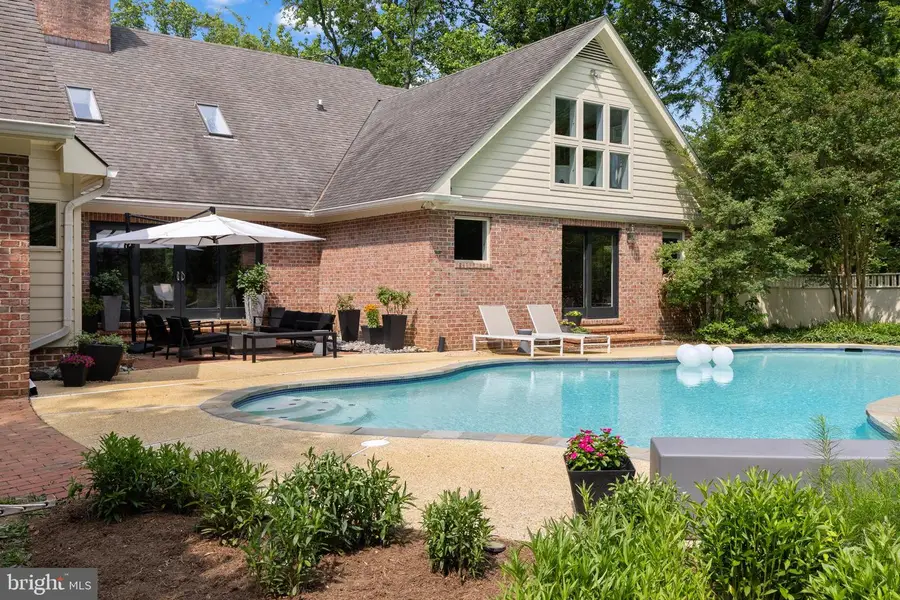 301 Eatons Landing Dr, Annapolis, MD 21401 - Image #2