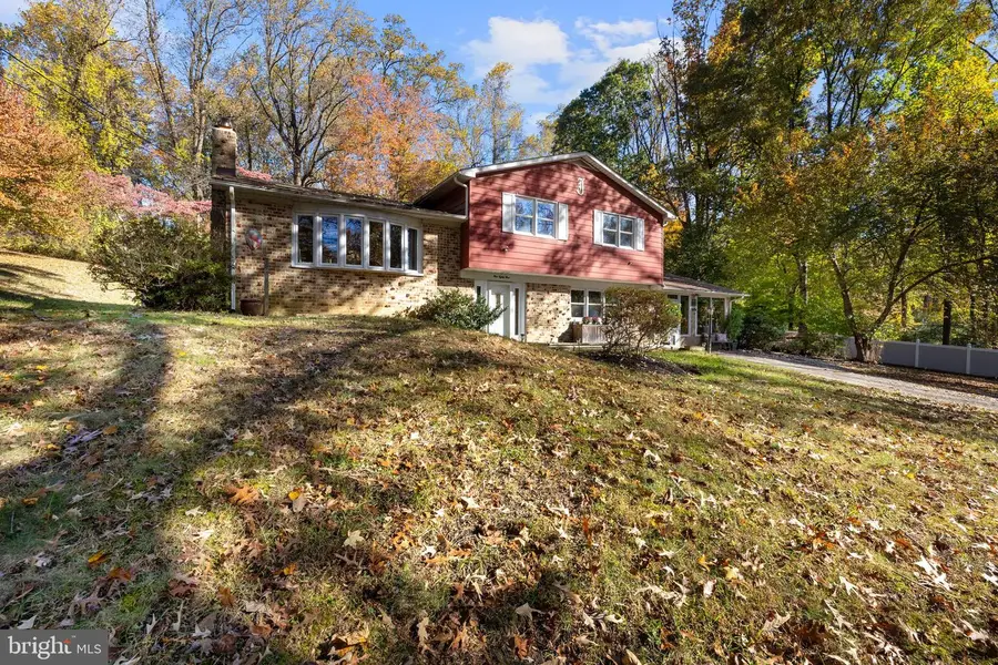 983 Wayside Dr, Crownsville, MD 21032 - Image #2