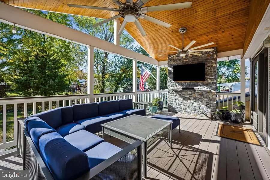 884 Willys Dr, Arnold, MD 21012 - Image #3