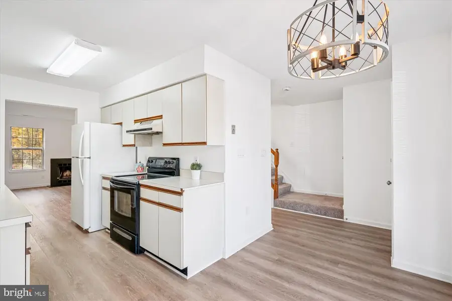 986 Breakwater Dr, Annapolis, MD 21403 - Image #3