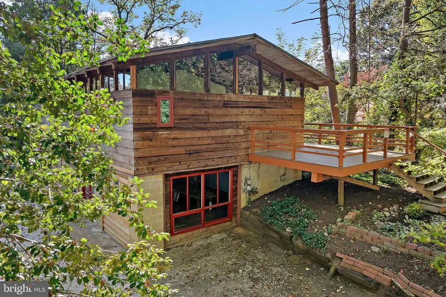 243 And 245 Haverton Rd, Arnold, MD 21012 - Image #2