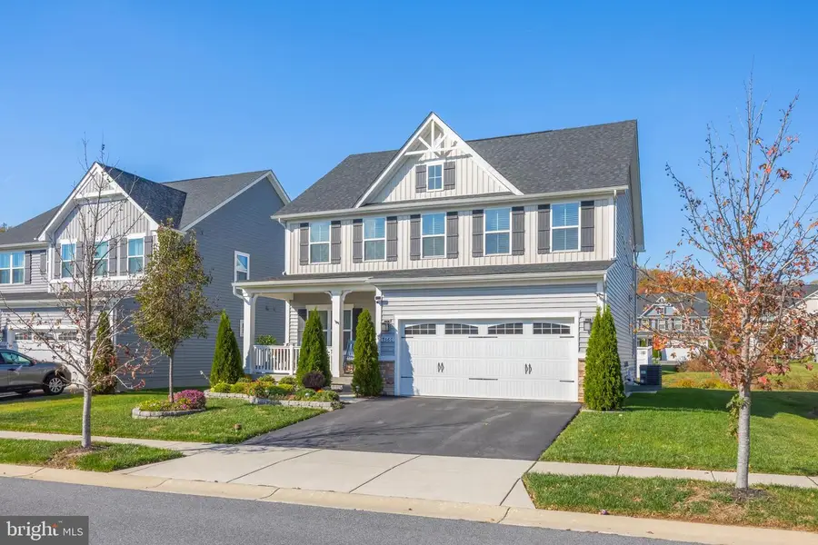 7560 Newmanstown Dr, Hanover, MD 21076 - Image #2