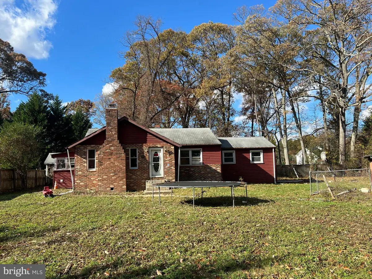 94 Pine Rd, Pasadena, MD 21122 - Image #1