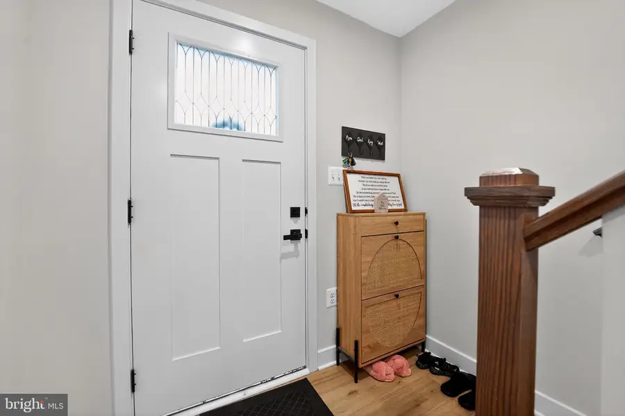 7938 Big Roundtop Rd, Hanover, MD 21076 - Image #2