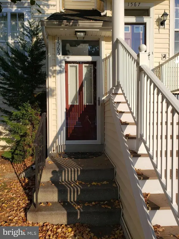 1565 Fallowfield Ct, CROFTON, MD 21114