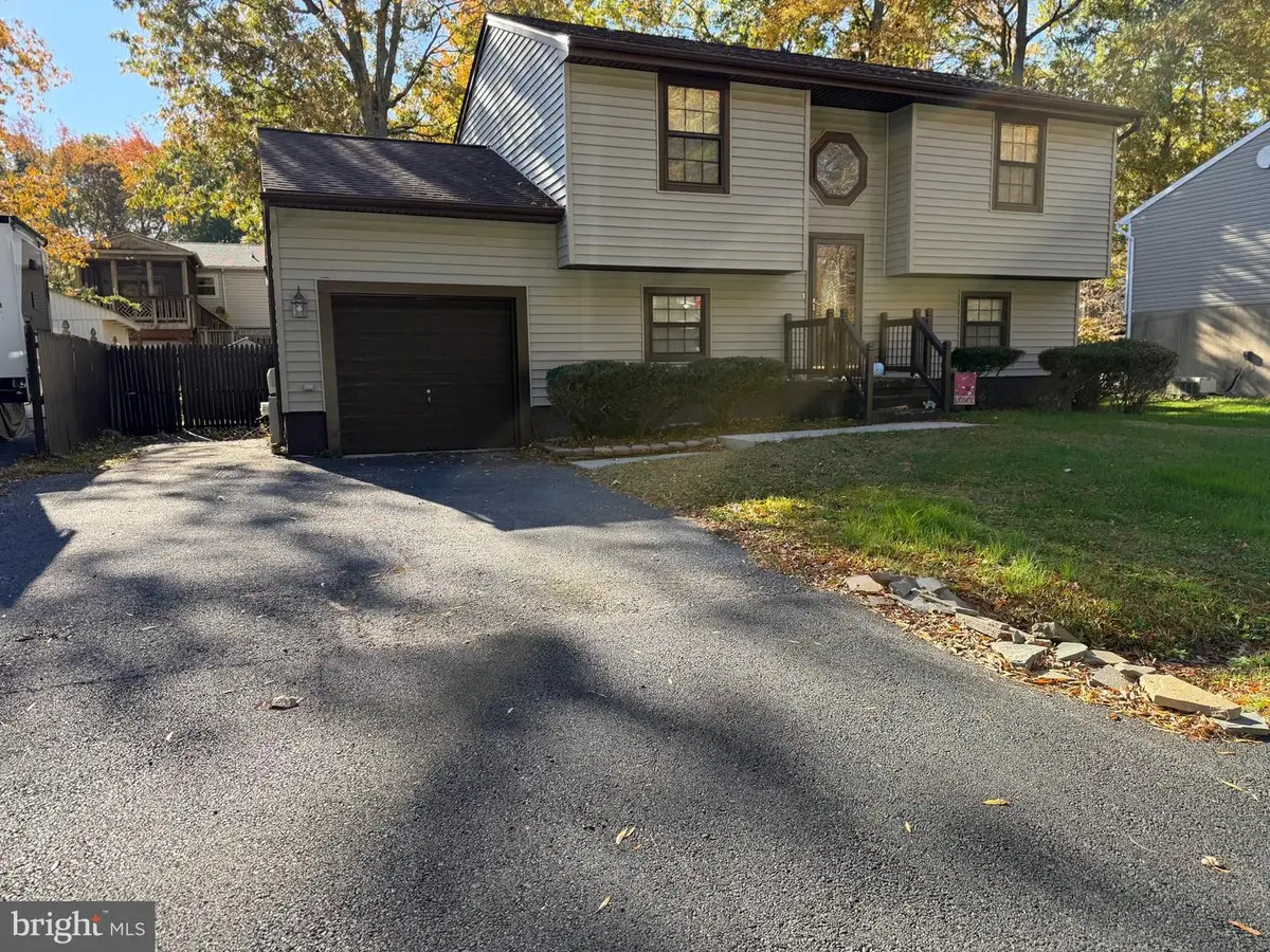 1215 Garret Ave, Churchton, MD 20733 - Image #1