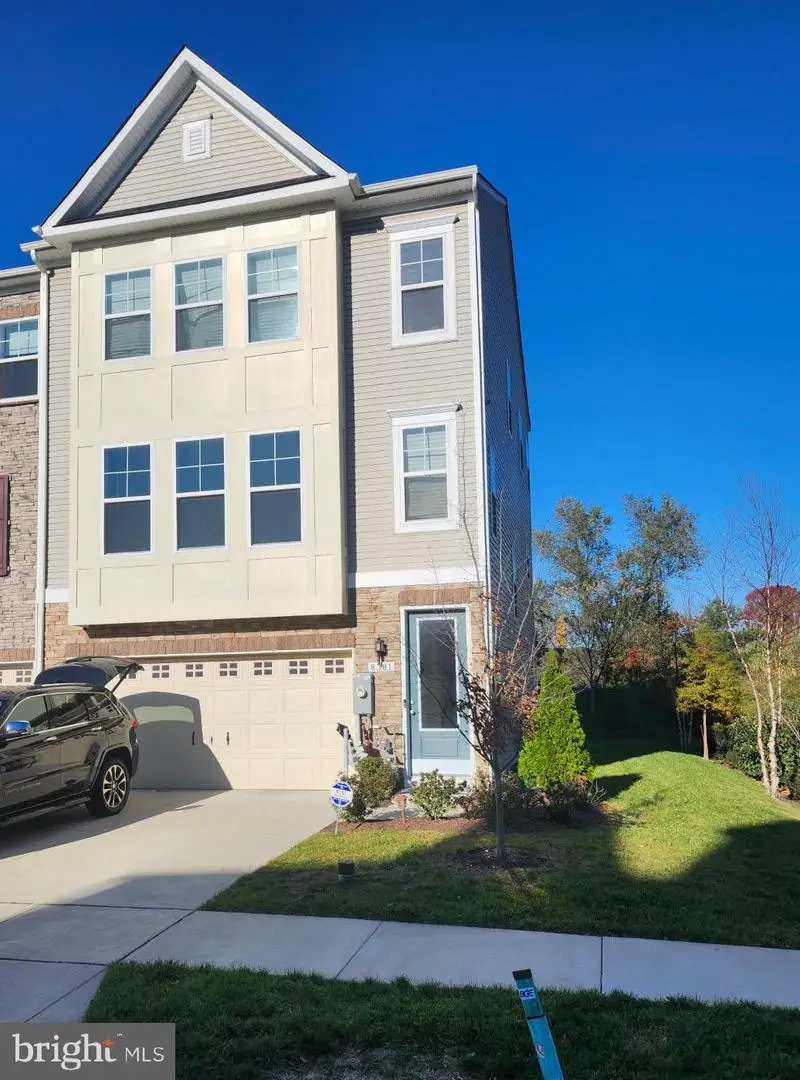 8381 Amber Beacon Cir, Millersville, MD 21108 - Image #1