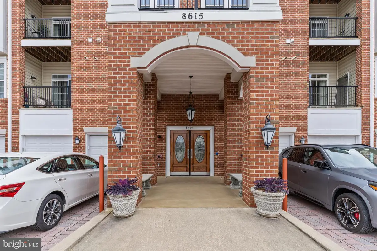 8615 Wandering Fox Trl #208, Odenton, MD 21113 - Image #1