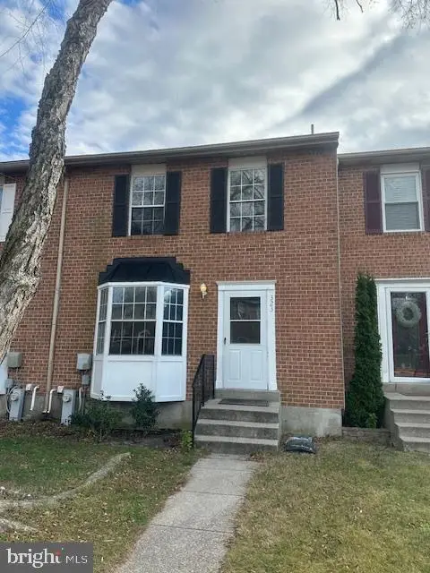 323 Cool Breeze Ct, Pasadena, MD 21122 - Image #3