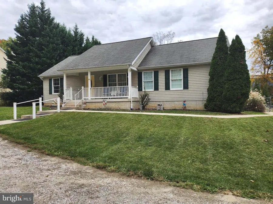 6300 Buck Cavey Ln, Linthicum Heights, MD 21090 - Image #3