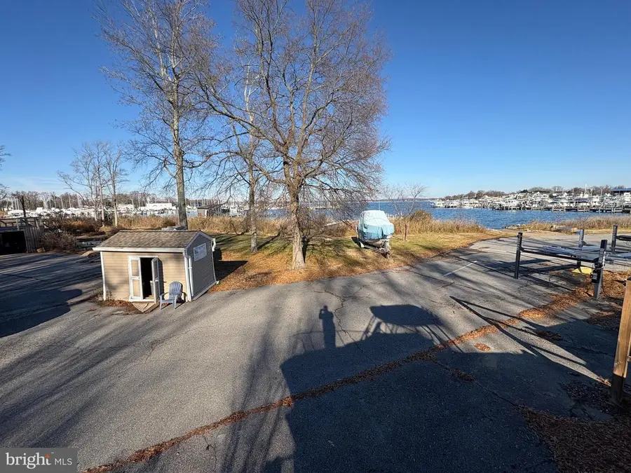 1055 Old Turkey Point Rd, Edgewater, MD 21037 - Image #3