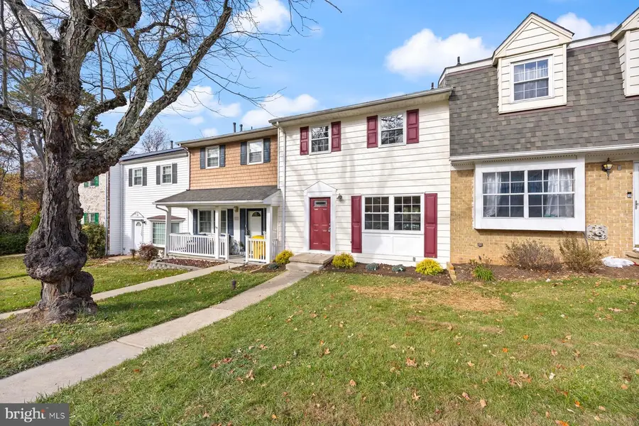 594 Millshire Dr, Millersville, MD 21108 - Image #2