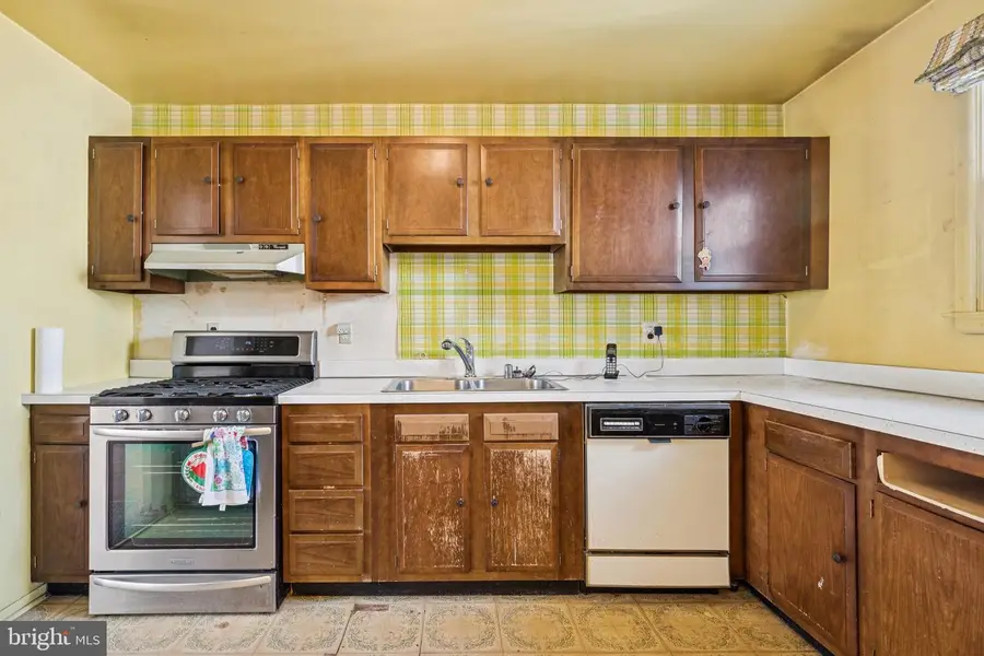 7518 Harmans Rd, Harmans, MD 21077 - Image #2