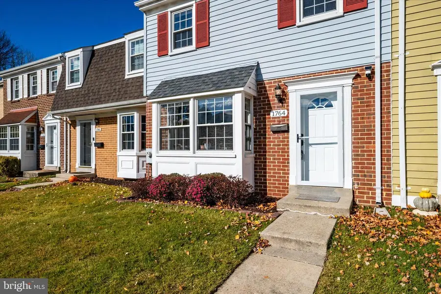 1764 Sharwood Pl, Crofton, MD 21114 - Image #2