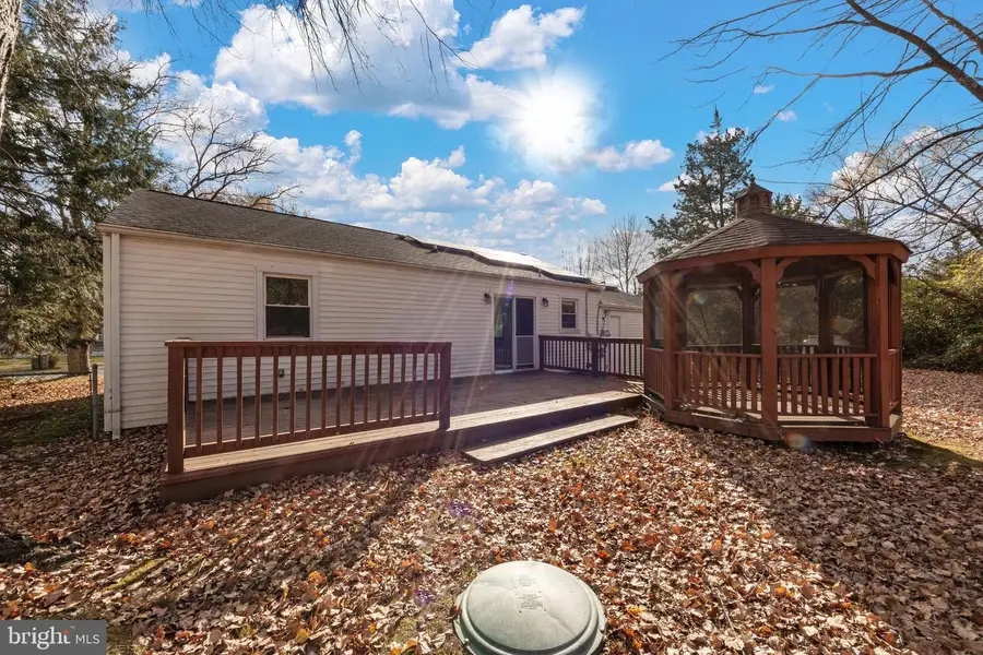 115 Valley View Ave, Edgewater, MD 21037 - Image #2