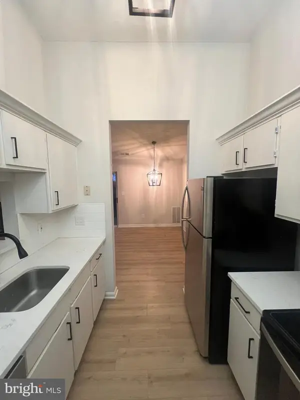 6607 Rapid Water Way #302, GLEN BURNIE, MD 21060