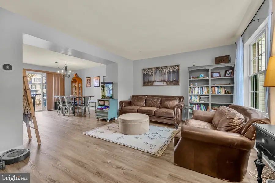 163 Langdon Farm Cir, Odenton, MD 21113 - Image #3