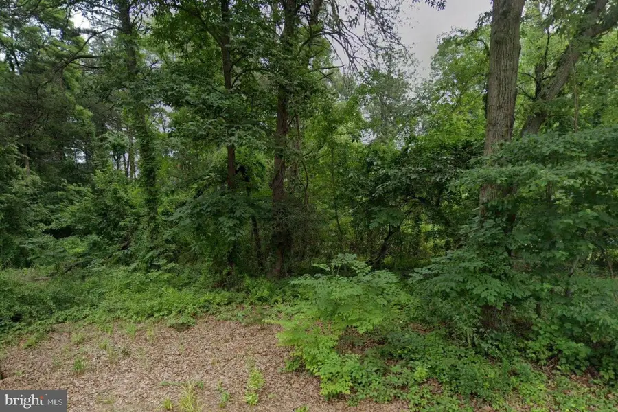 5 Gene Ave, Pasadena, MD 21122 - Image #2