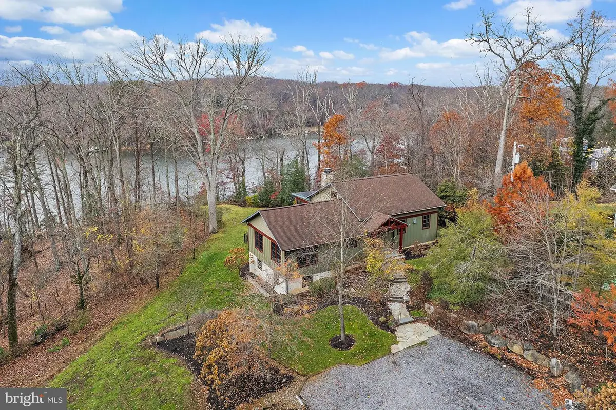 397 Forelands Rd, Annapolis, MD 21401 - Image #1