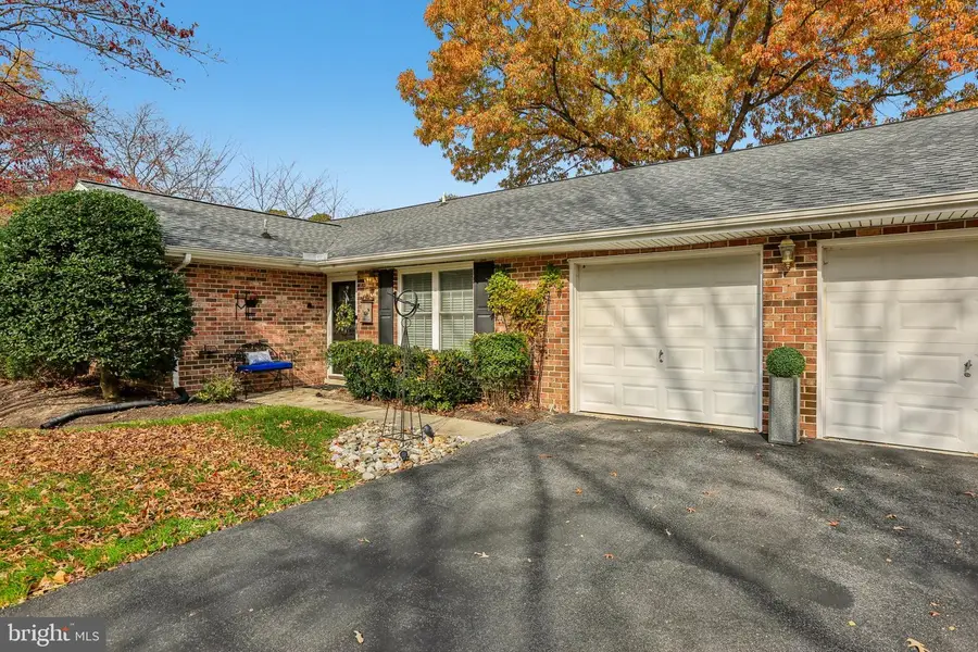 836 Derby Farms Dr, Severn, MD 21144 - Image #2