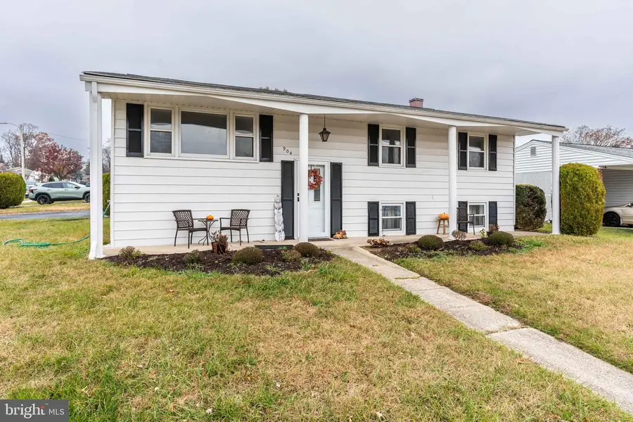 904 Pleasantville Dr, Glen Burnie, MD 21061 - Image #3