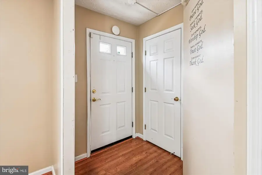 8018 Brookmead Ct, Severn, MD 21144 - Image #3