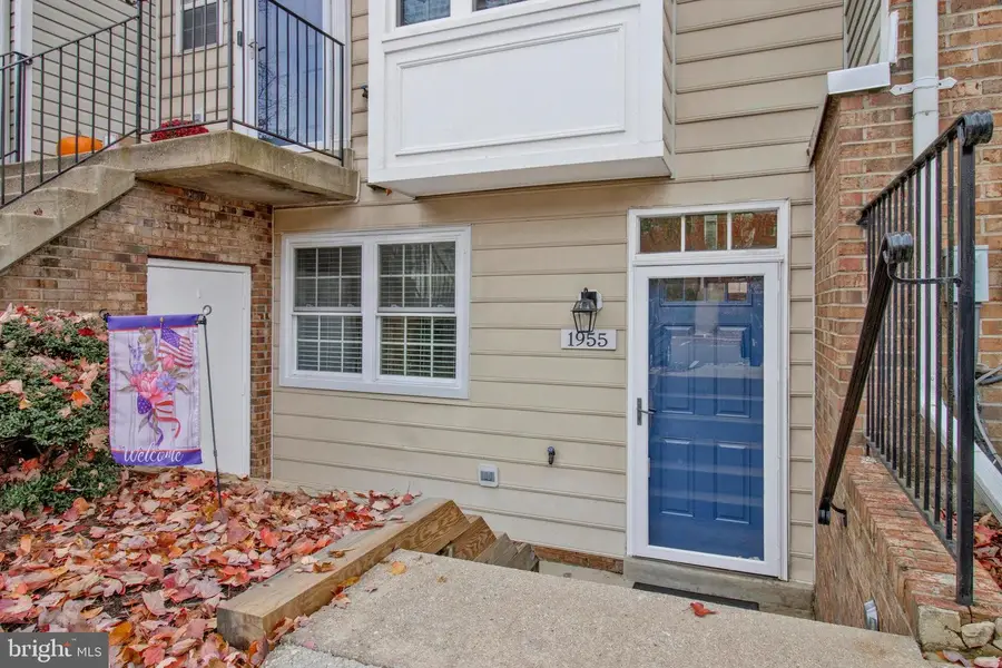 1955 Pawlet Dr, Crofton, MD 21114 - Image #2