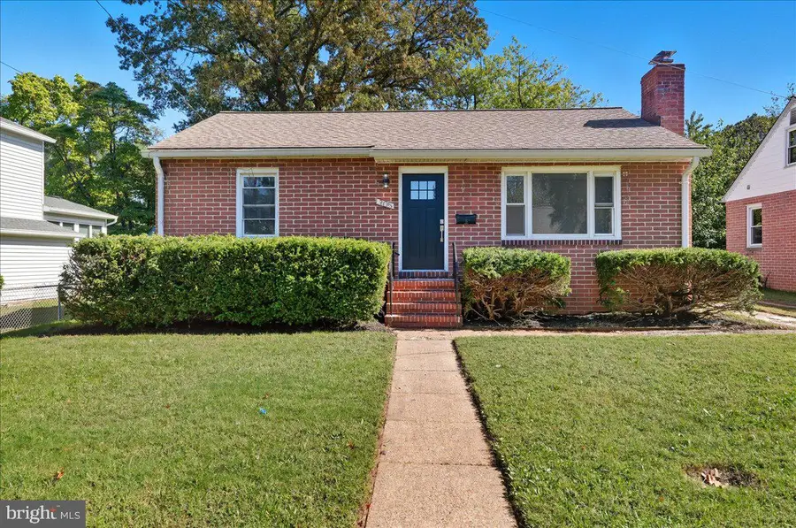 305 Newfield Rd, Glen Burnie, MD 21061 - Image #2