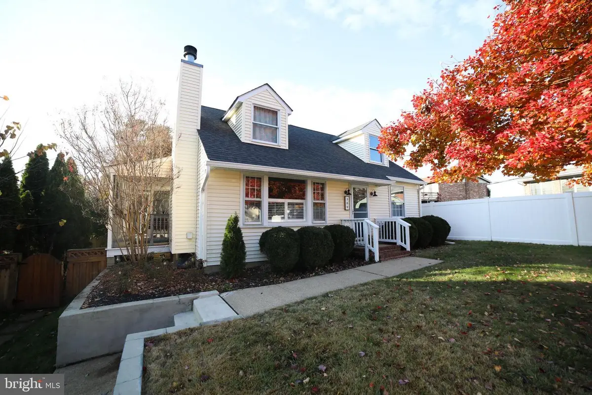 309 N Woodlawn Ave N, Annapolis, MD 21401 - Image #1