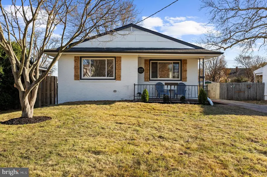 235 Meadow Rd, Pasadena, MD 21122 - Image #3