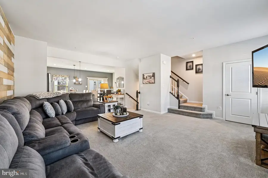 8218 Kippis Rd, Millersville, MD 21108 - Image #3