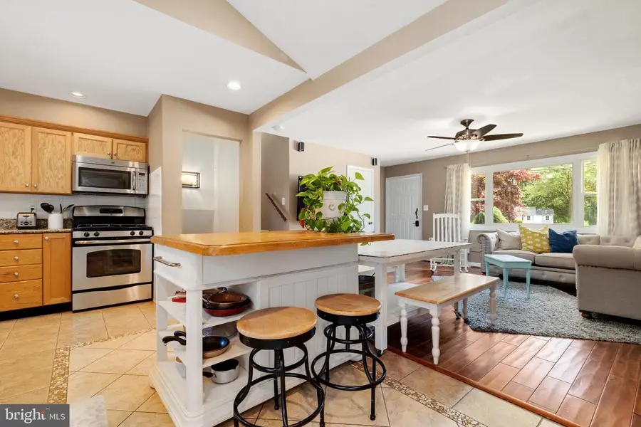 133 Valley View Ave, Edgewater, MD 21037 - Image #3