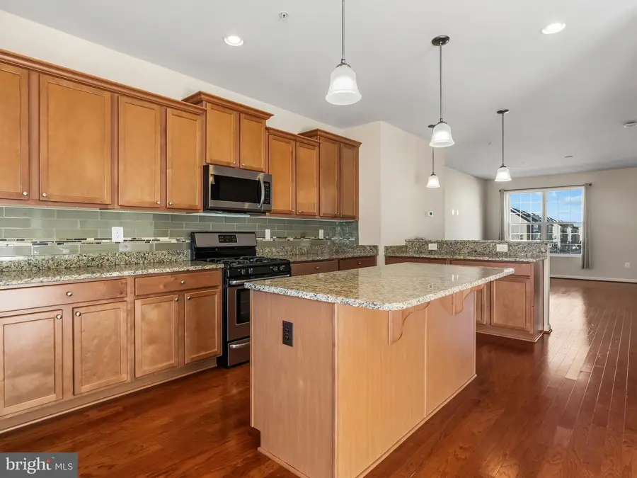 7711 Gaston Pl, Glen Burnie, MD 21060 - Image #3